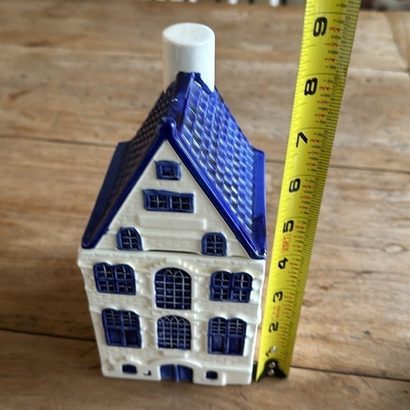 Blue Delft hand painted jar with lid - Picture 12 of 13